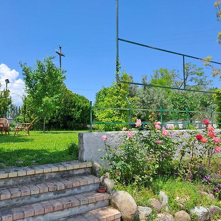 La Dimora Di Radha B&B Centro Olistico 렌데 외부 사진