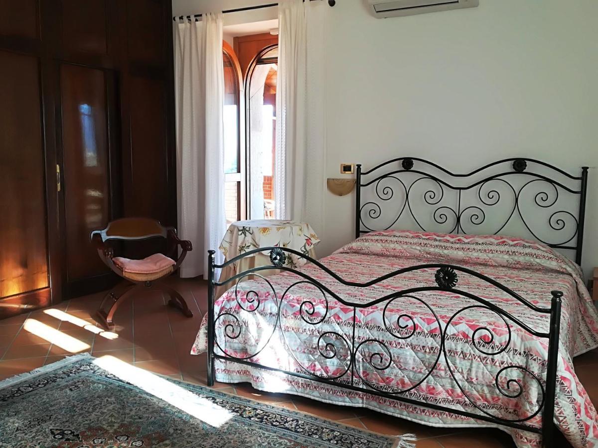 La Dimora Di Radha B&B Centro Olistico 렌데 외부 사진