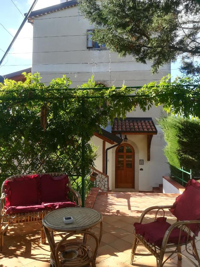 La Dimora Di Radha B&B Centro Olistico 렌데 외부 사진